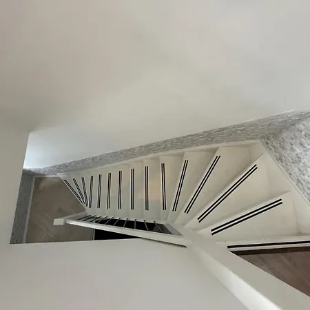 Spacious 2Br Penthouse Duplex With Private Rooftop Terrace Near Amsterdam Museums Appartement Amsterdam