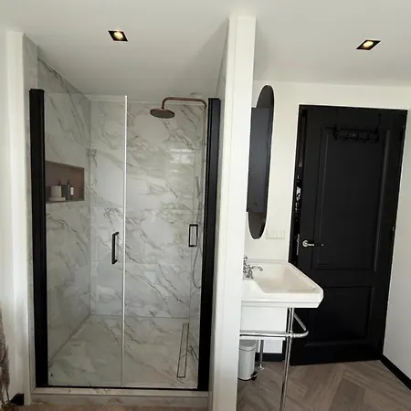 Apartment Spacious 2Br Penthouse Duplex With Private Rooftop Terrace Near Amsterdam Museums Amsterdam
